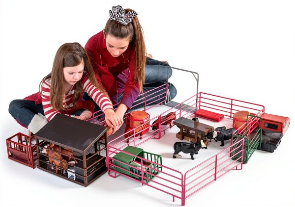 Little Buster Toys 1:16 Metal Barn Garage with Working Gates-3